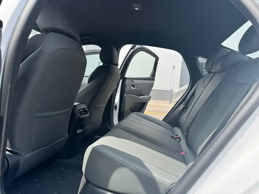 BYD Qin PLUS 2025 из CN, фото 2