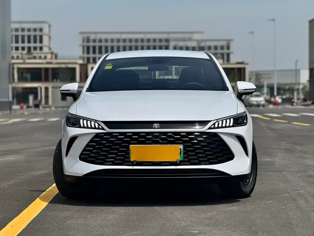 BYD Qin PLUS 2025 из CN, фото 3