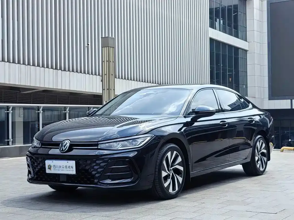 Volkswagen Passat — фото 7