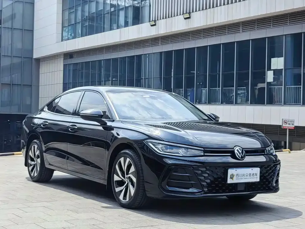 Volkswagen Passat — фото 5
