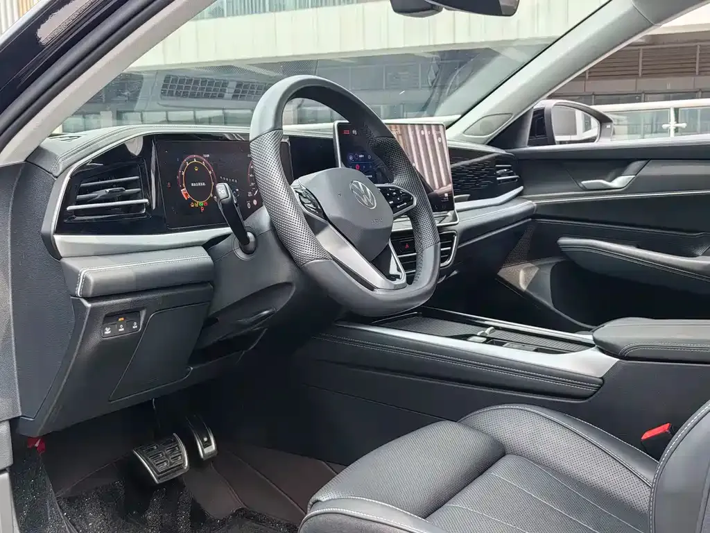 Volkswagen Passat — фото 6