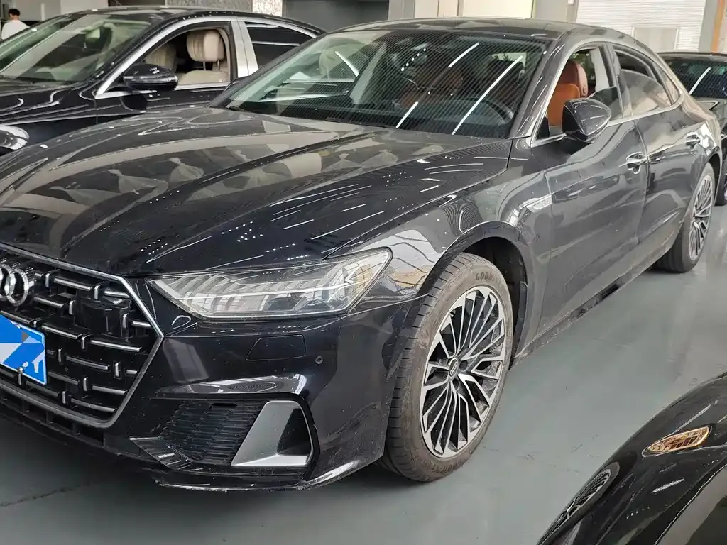 Audi A7L 2024 из CN, фото 1