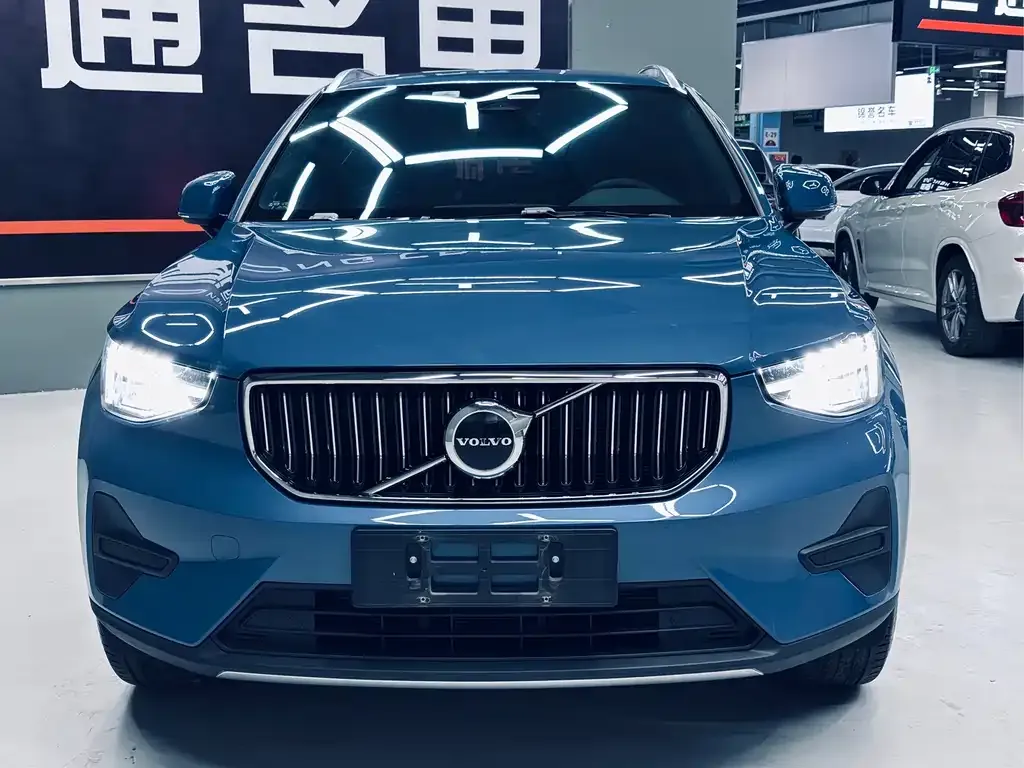 Volvo XC40 2023 из CN, фото 8