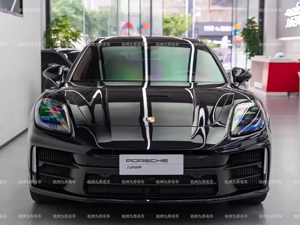 Porsche Panamera 2025 из CN, фото 2