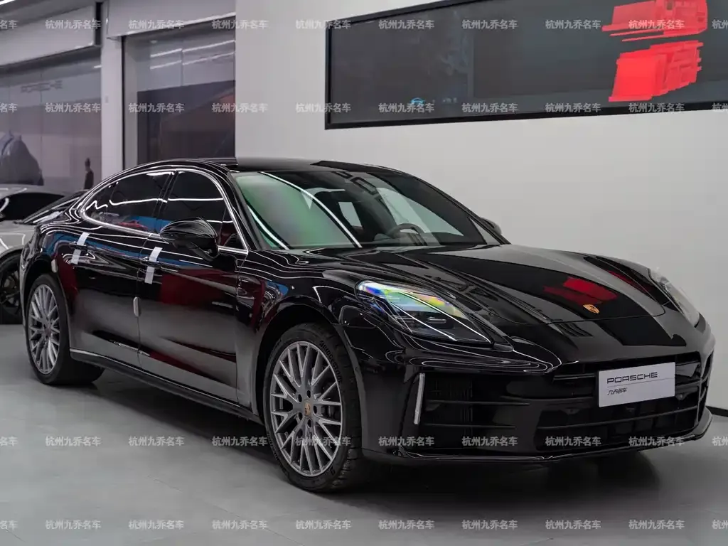 Porsche Panamera 2025 из CN, фото 3
