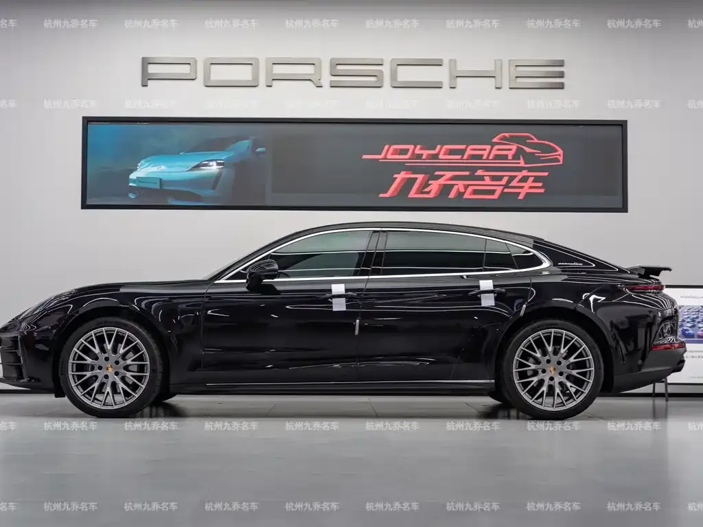 Porsche Panamera 2025 из CN, фото 8