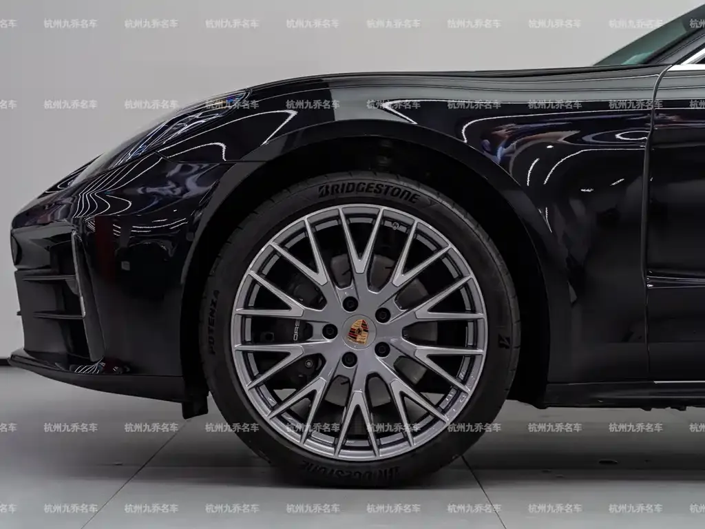 Porsche Panamera 2025 из CN, фото 9