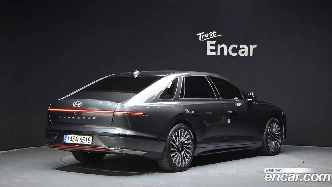Hyundai Grandeur 2023 из KR, фото 5