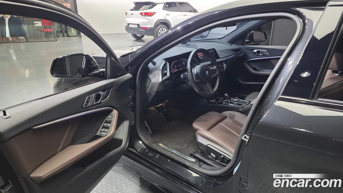 BMW 1-Series 2021 из KR, фото 9