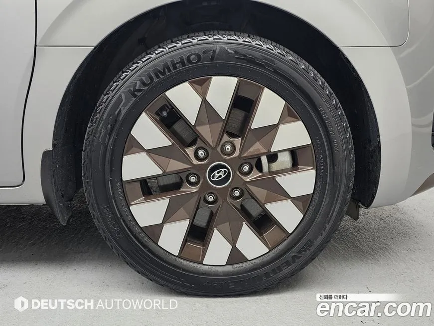 Hyundai Staria 2023 из KR, фото 7