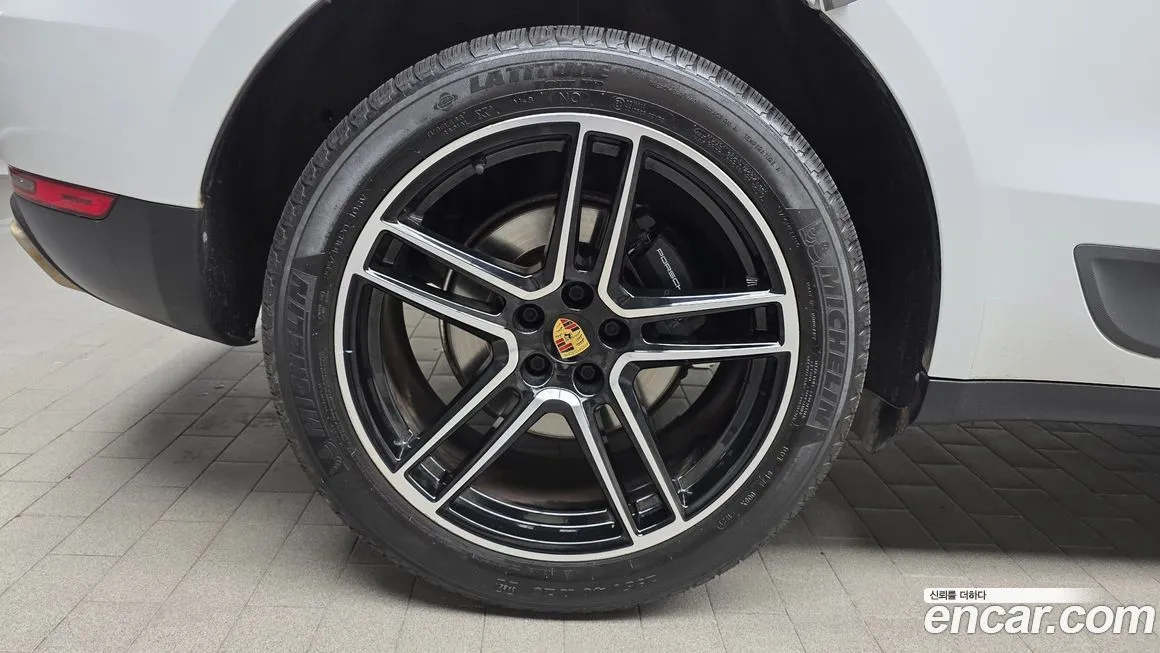 Porsche Macan 2021 из KR, фото 8