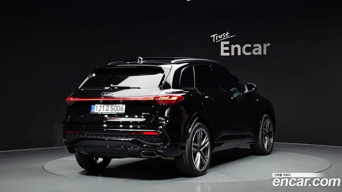 Audi Q5 2025 из KR, фото 3