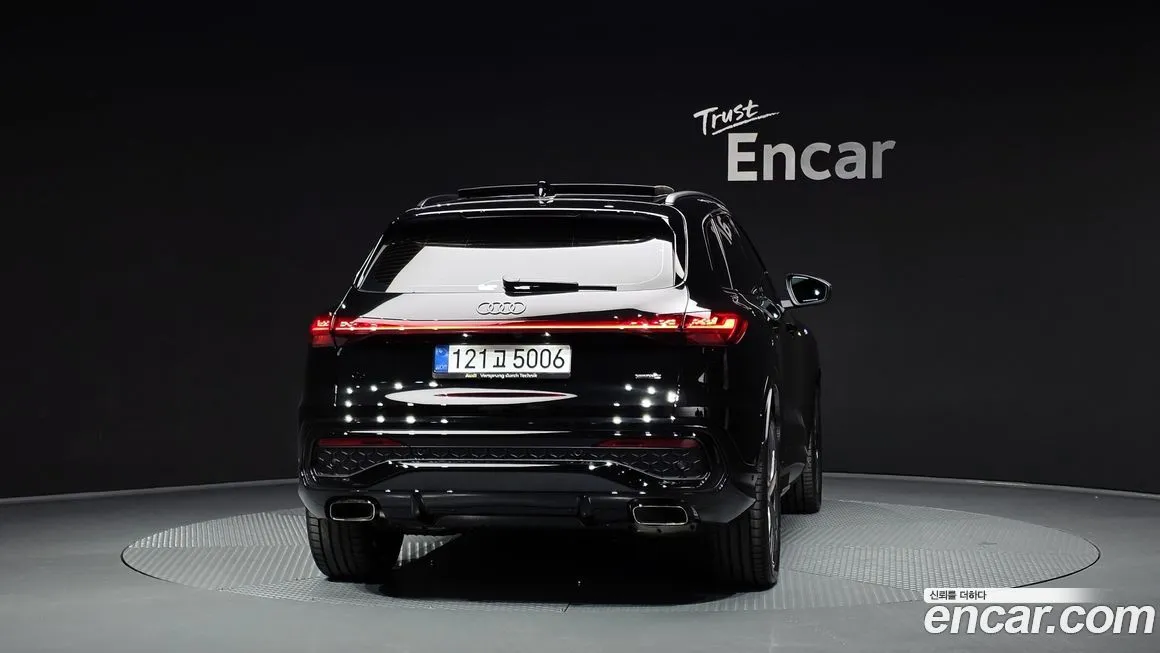 Audi Q5 2025 из KR, фото 4