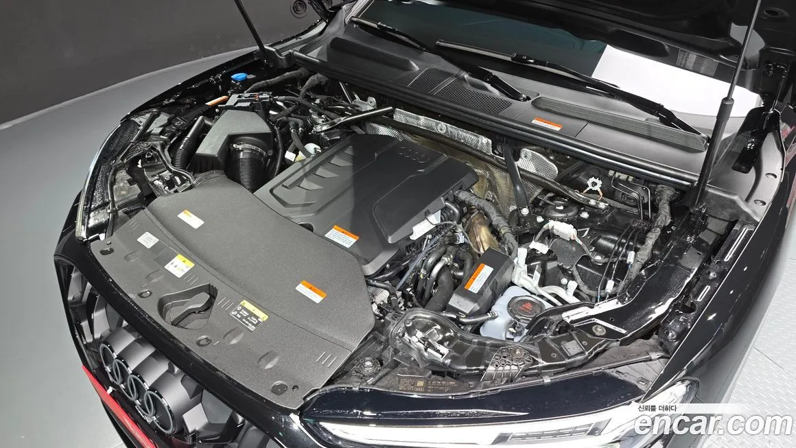Audi Q5 2025 из KR, фото 9