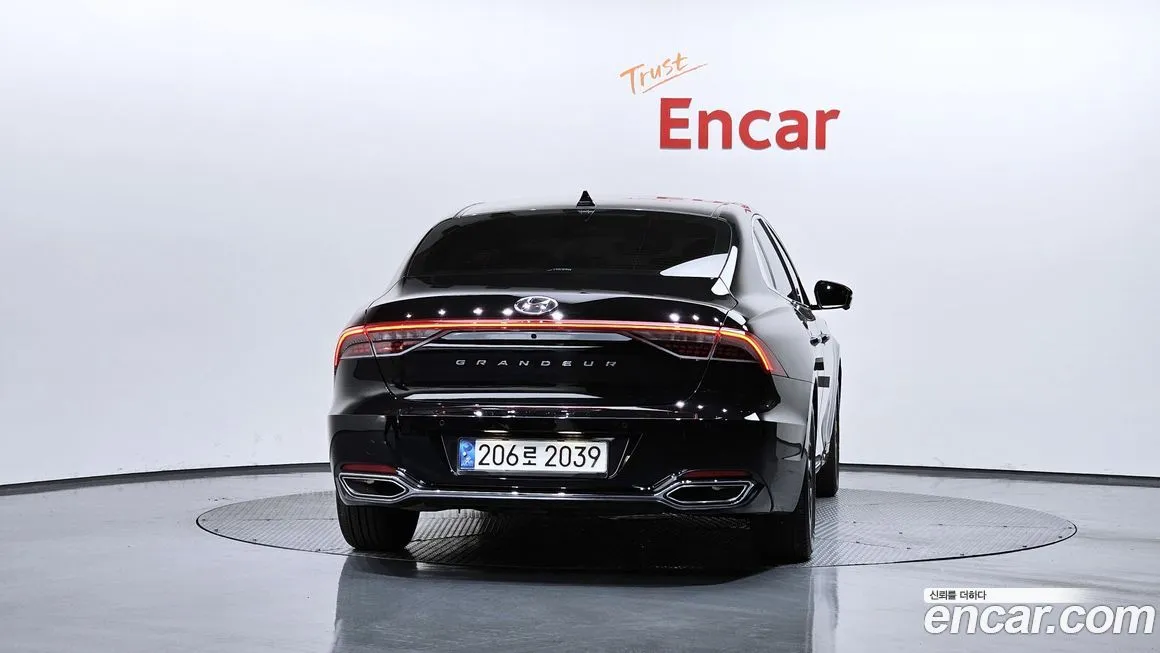 Hyundai Grandeur 2022 из KR, фото 4