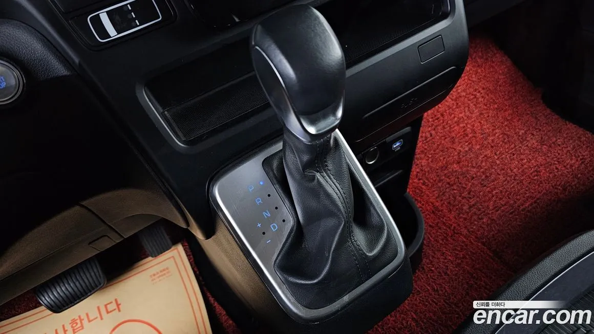Hyundai Staria 2025 из KR, фото 8