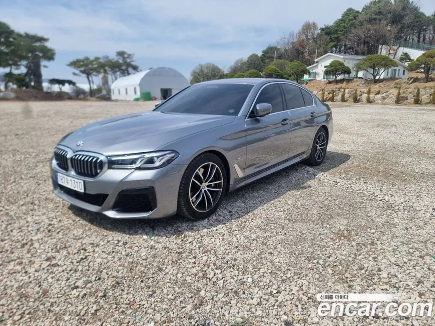 BMW 5-Series 2023 из KR, фото 1