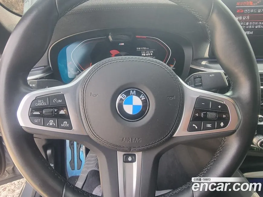 BMW 5-Series 2023 из KR, фото 3