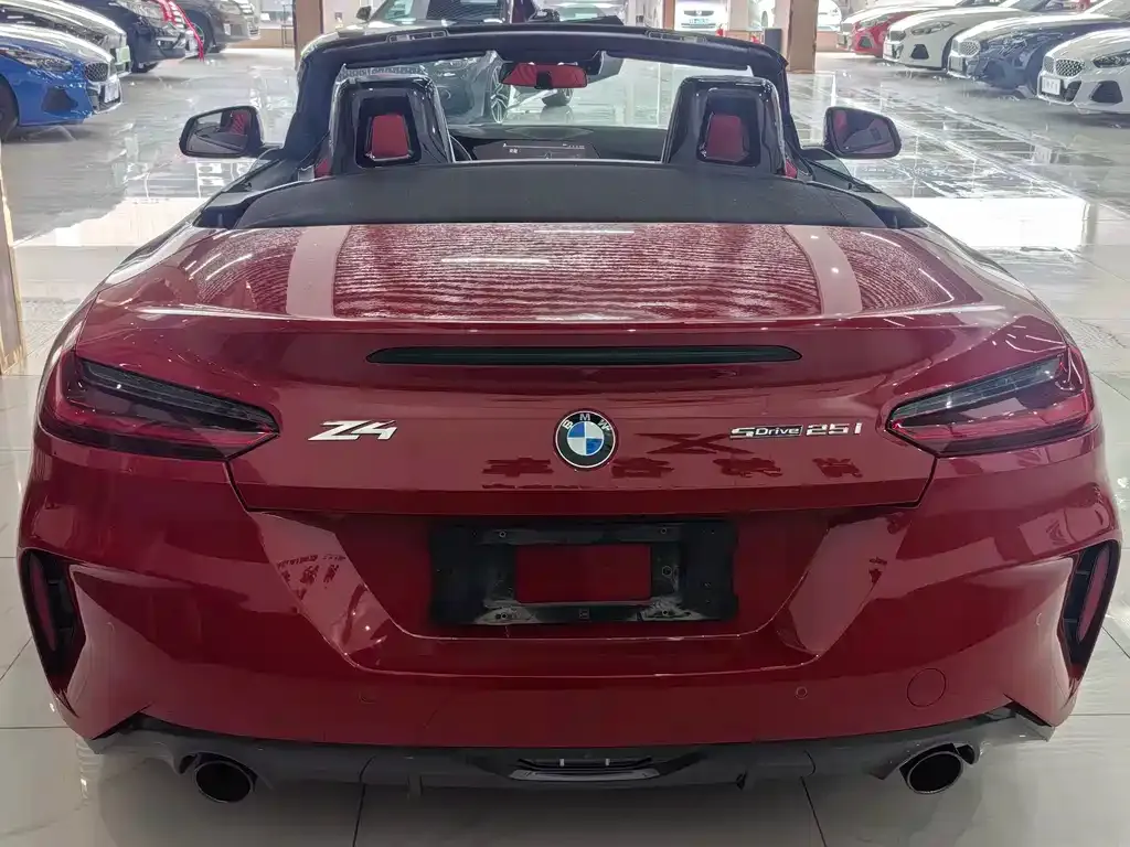 BMW Z4 2023 из CN, фото 10