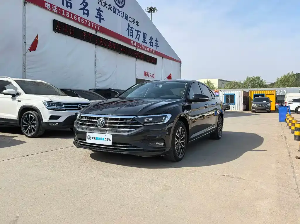 Volkswagen Sagitar