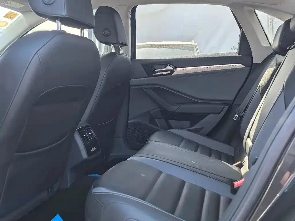 Volkswagen Sagitar 2021 из CN, фото 9
