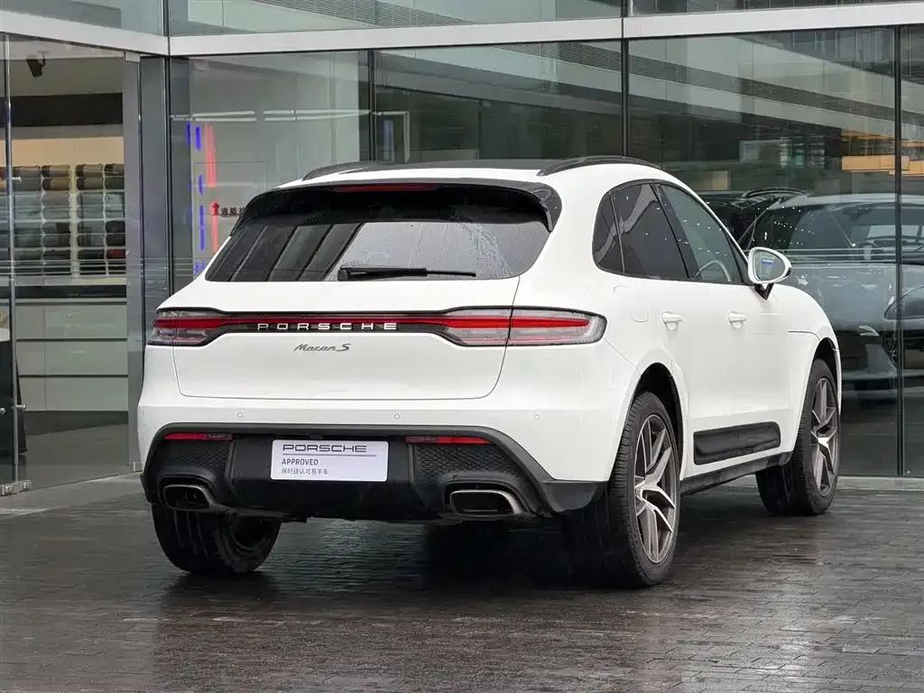 Porsche Macan — фото 7