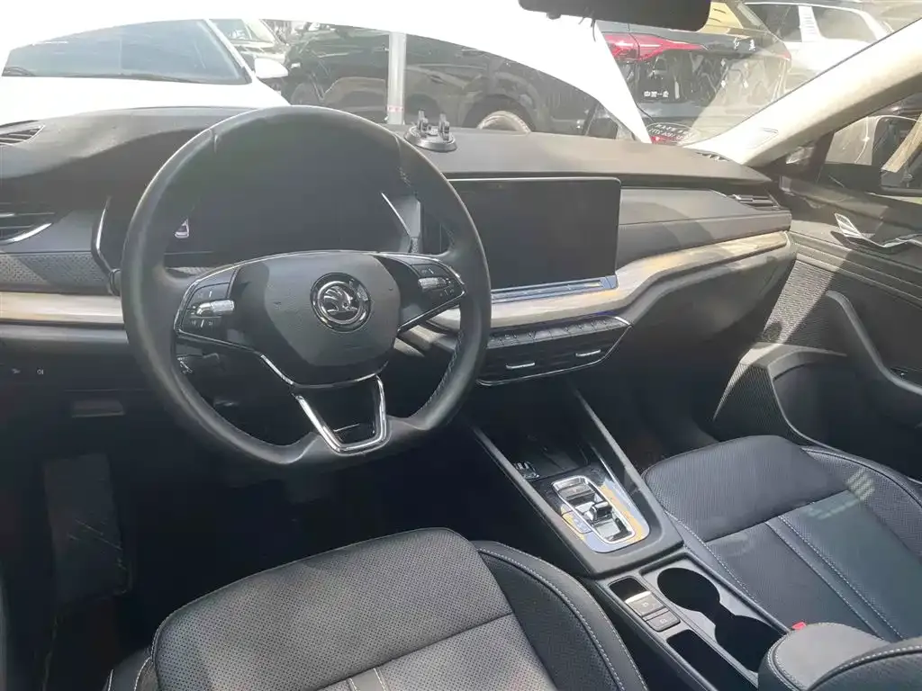 Skoda Octavia 2022 из CN, фото 6