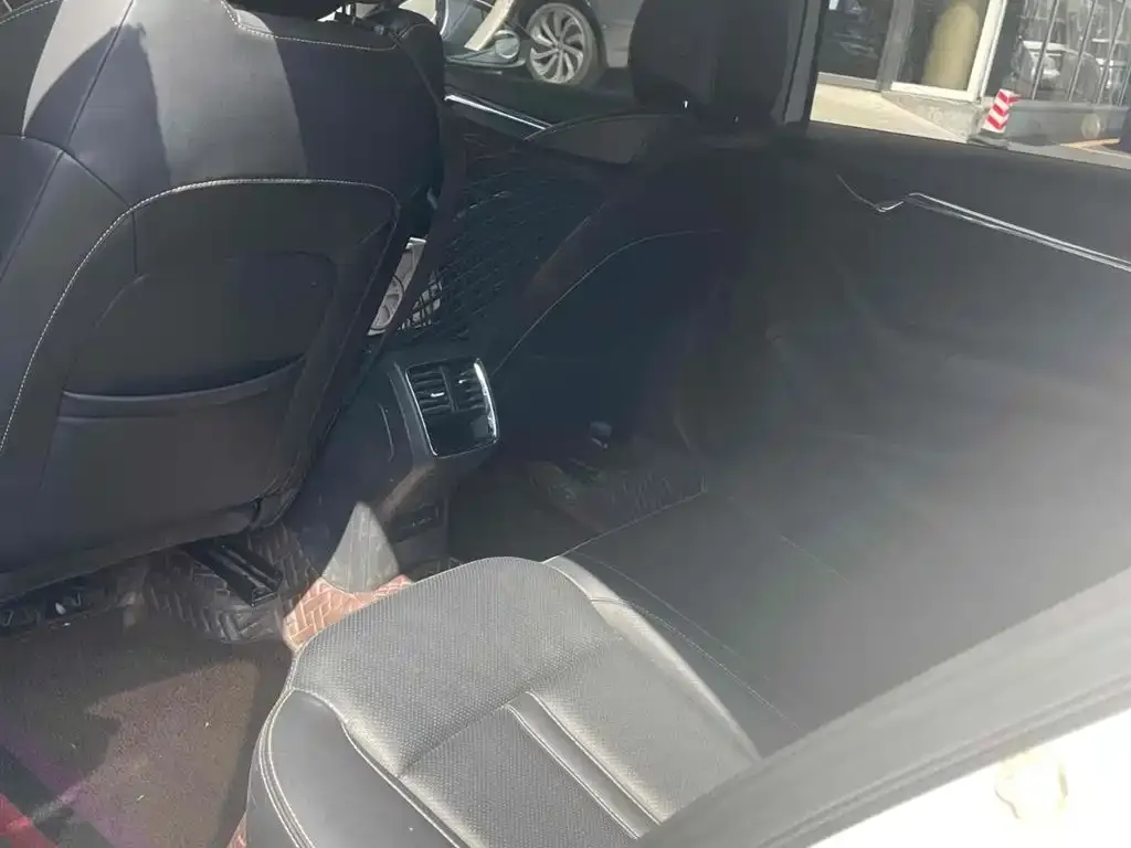 Skoda Octavia 2022 из CN, фото 3