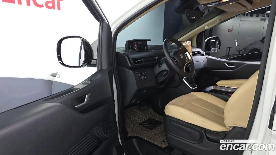 Hyundai Staria 2025 из KR, фото 5