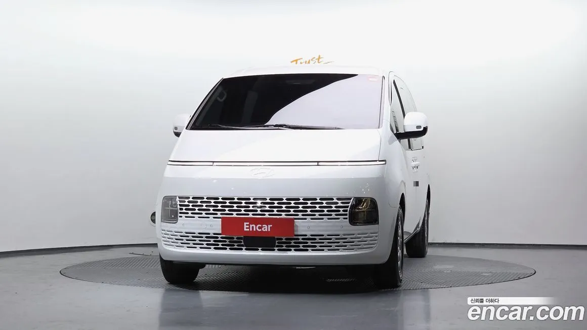 Hyundai Staria 2025 из KR, фото 4