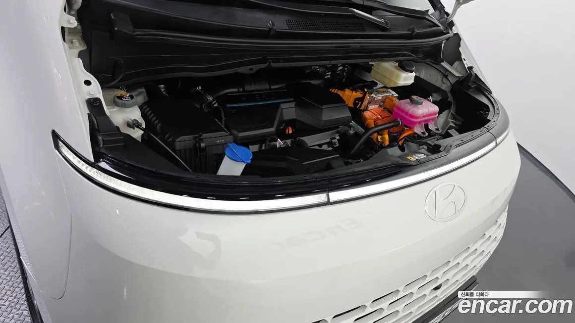 Hyundai Staria 2025 из KR, фото 6