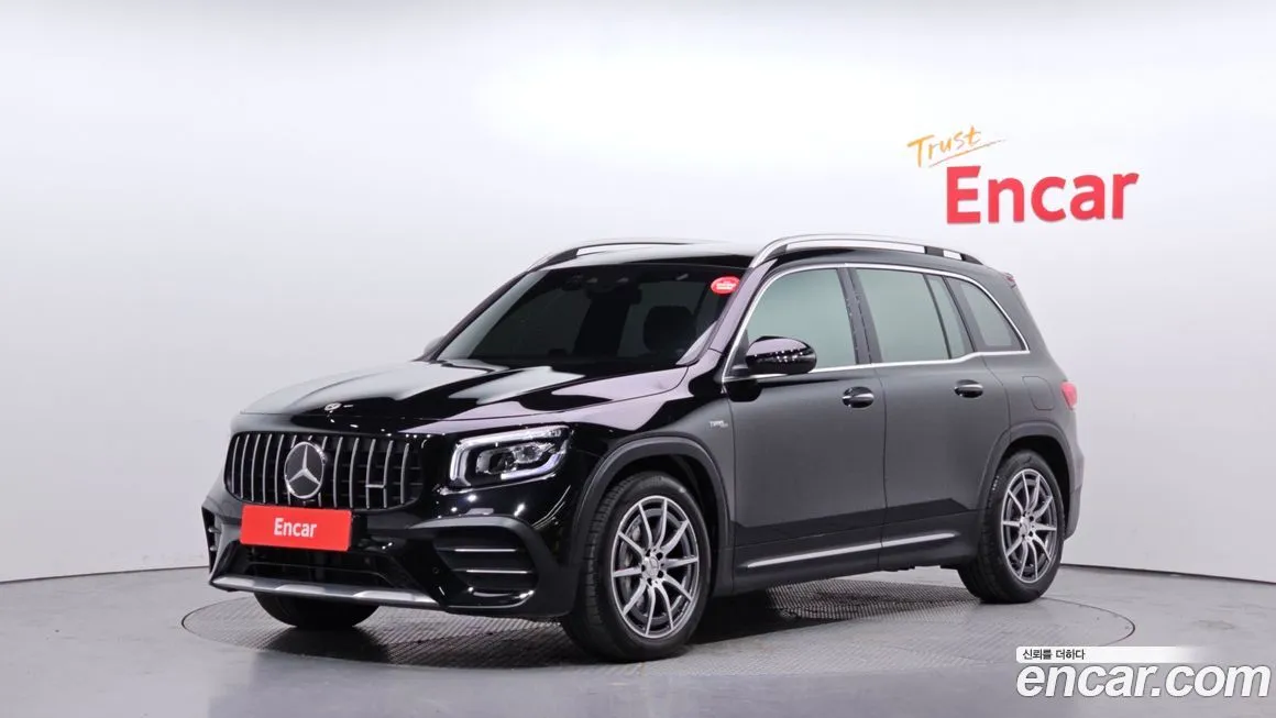 Mercedes-Benz GLB-Class — фото 1