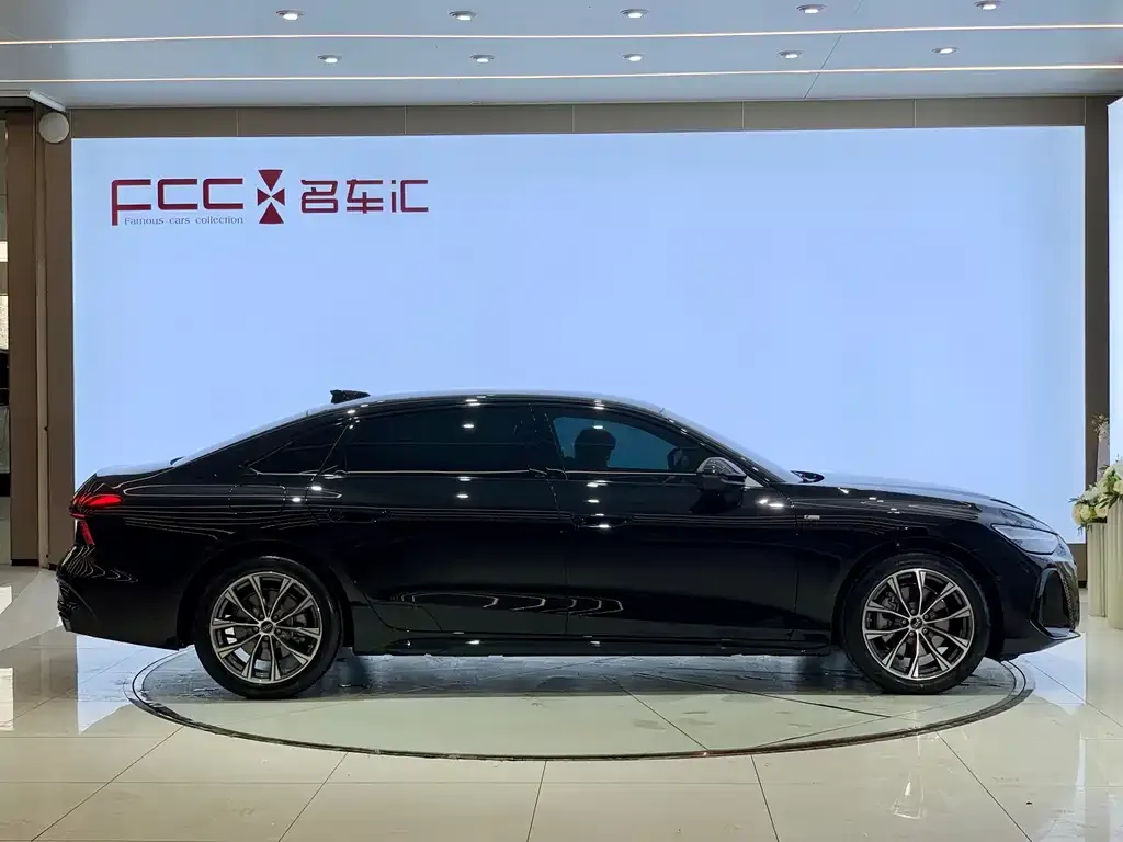 Audi A6L 2026 из CN, фото 10