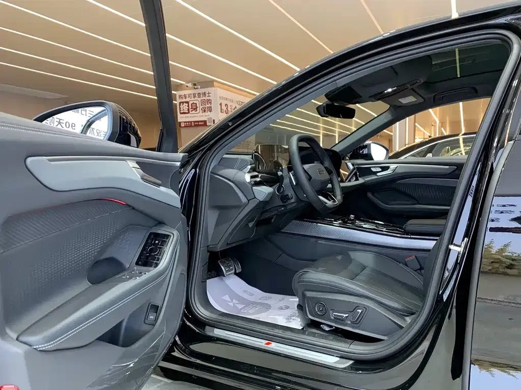 Audi A6L 2026 из CN, фото 6