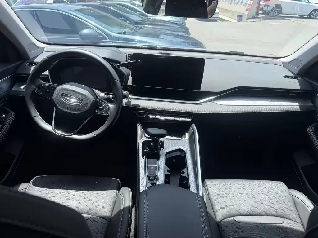 Geely Xingrui 2022 из CN, фото 3