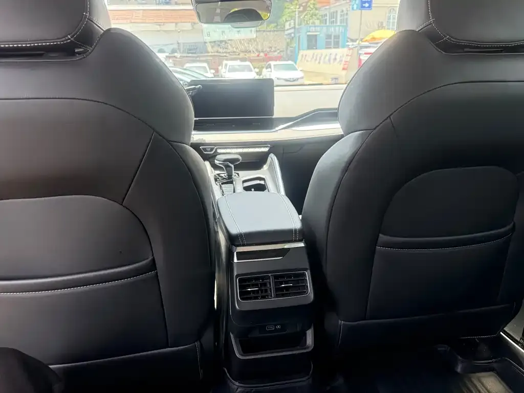 Geely Xingrui 2022 из CN, фото 2