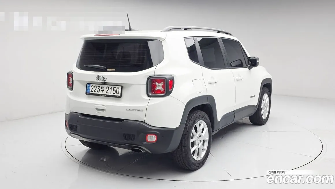 Jeep Renegade 2021 из KR, фото 8