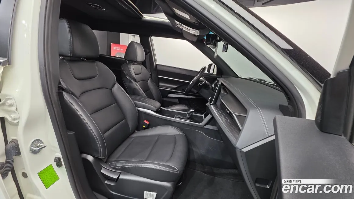 KG Mobility (Ssangyong) Torres 2023 из KR, фото 8
