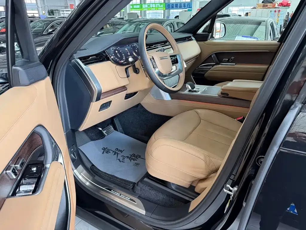 Land Rover Range Rover 2024 из CN, фото 8