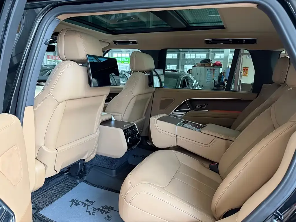 Land Rover Range Rover 2024 из CN, фото 7