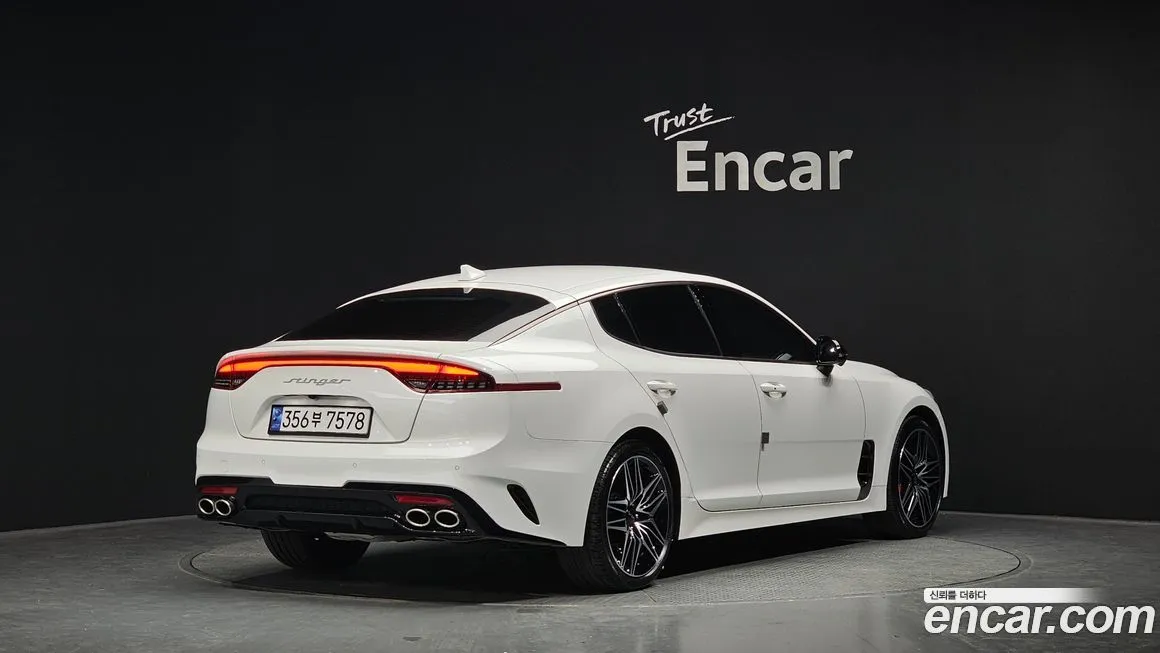 Kia Stinger 2023 из KR, фото 4