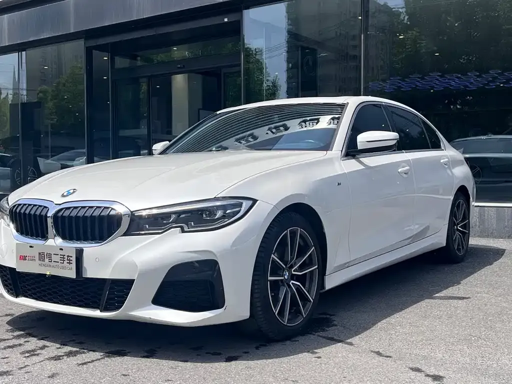 BMW 3 Series 2021 из CN, фото 1