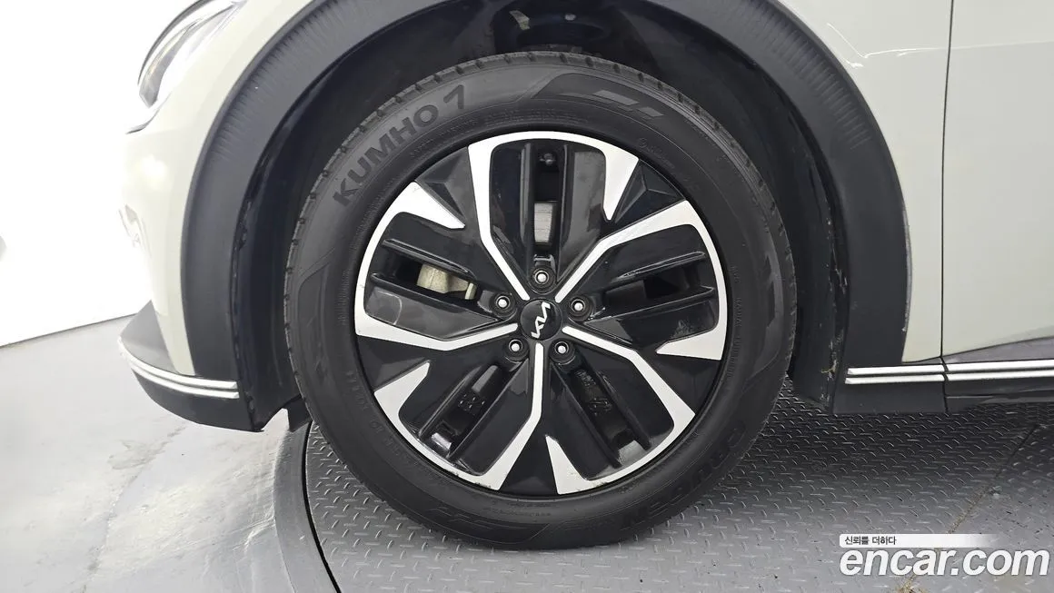 Kia EV6 — фото 4