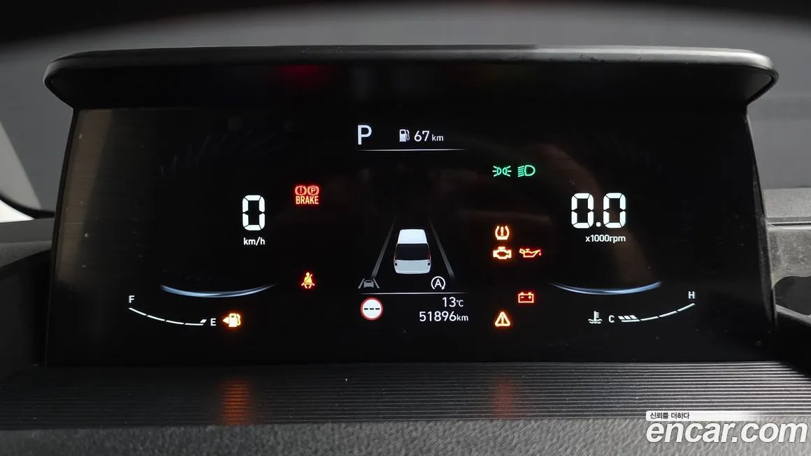 Hyundai Staria — фото 2