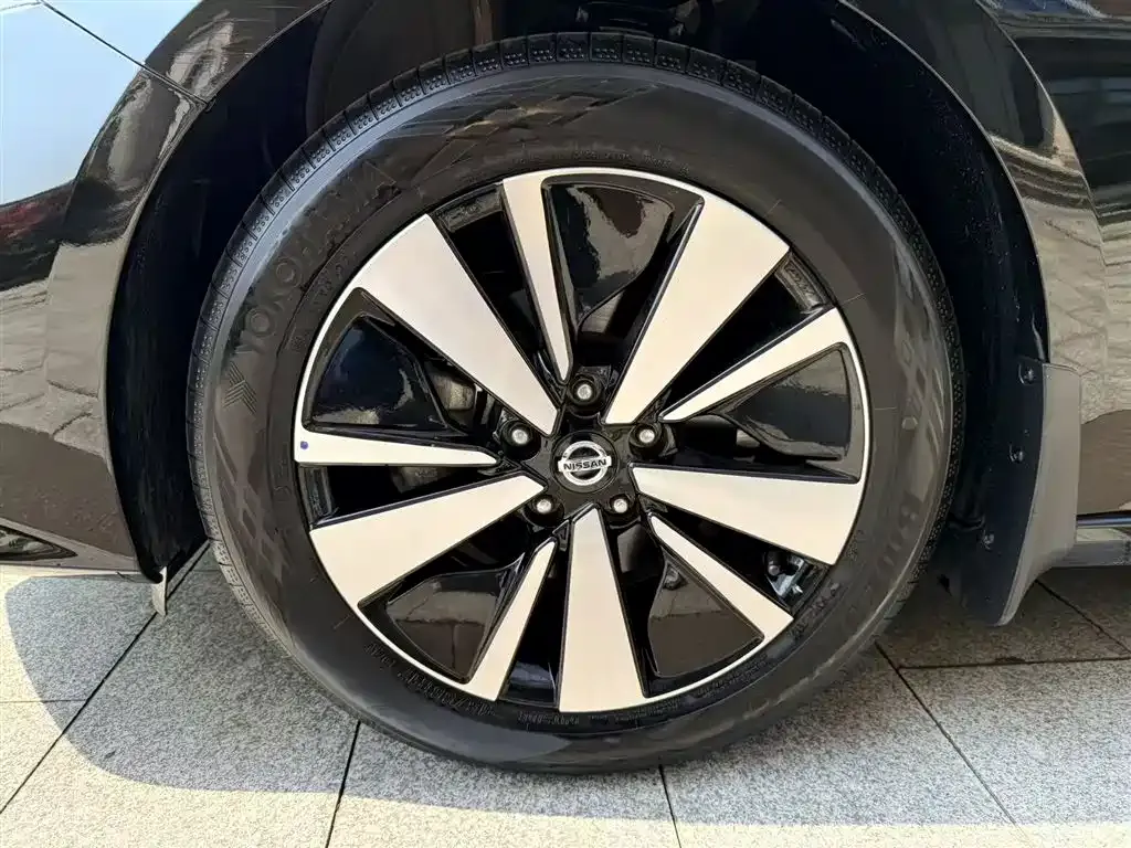 Nissan Teana — фото 4