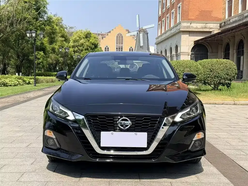 Nissan Teana — фото 2