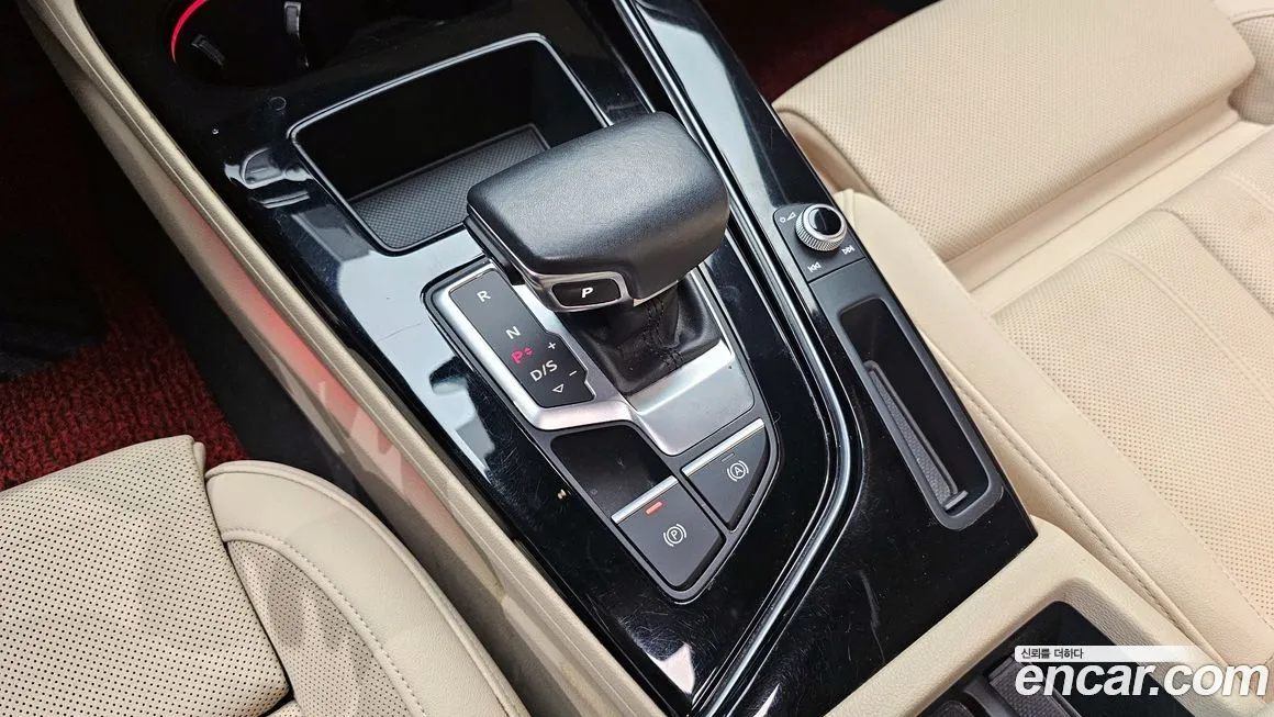 Audi A4 2021 из KR, фото 9