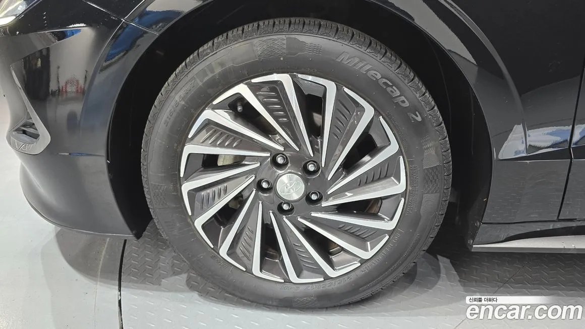 Hyundai Sonata 2023 из KR, фото 9