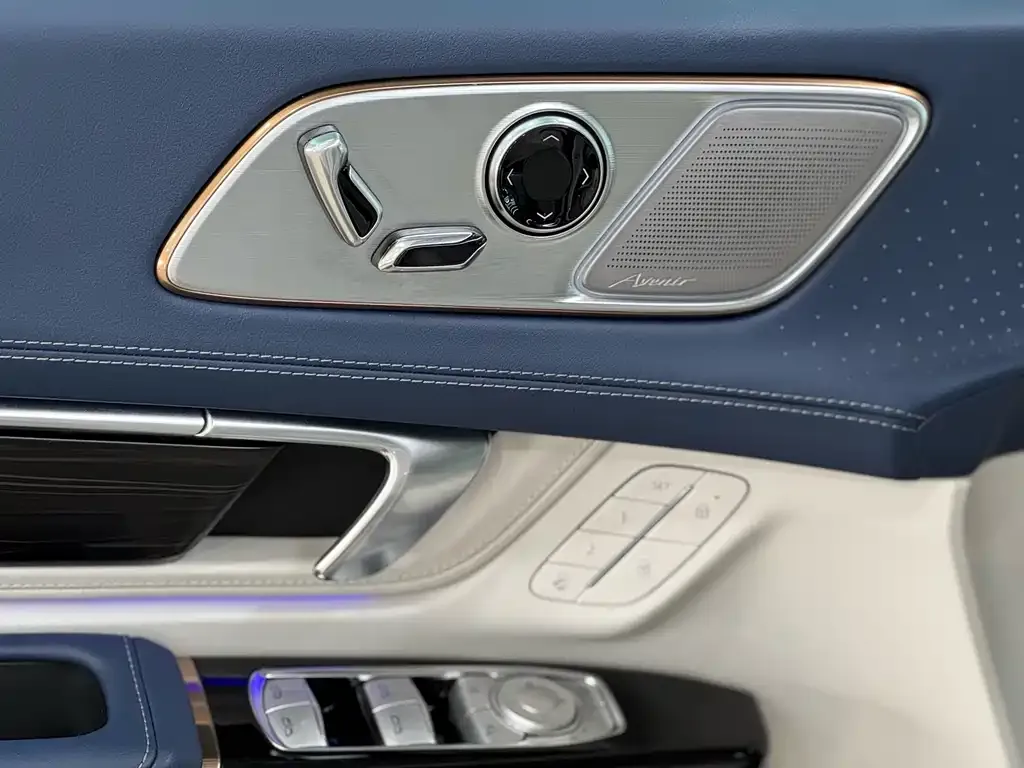 Buick Century 2023 из CN, фото 10