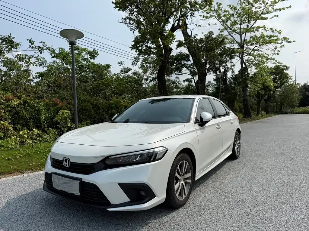 Honda Civic — фото 1